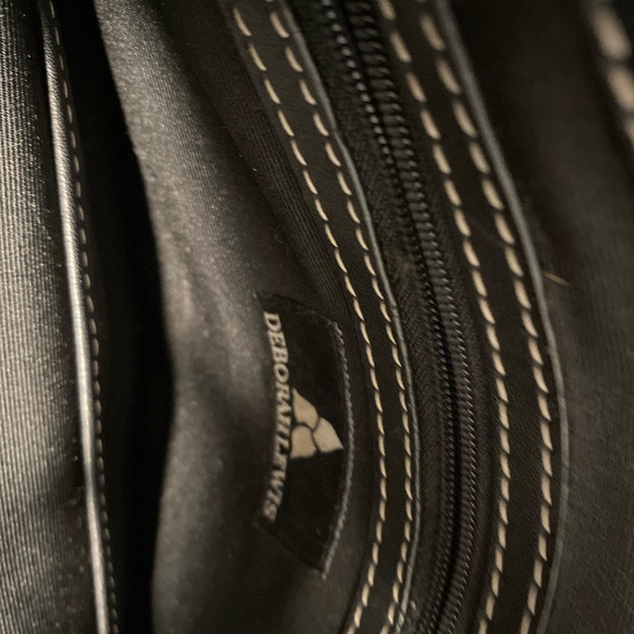 Deborah Lewis Large(15”x12”x5”) Handbag or Tote. - Picture 7 of 11